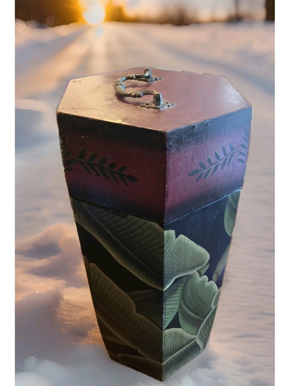 Vintage Octagon Shaped Wooden Storage Box 13.5"TX7 Handpainted Leaf Pattern